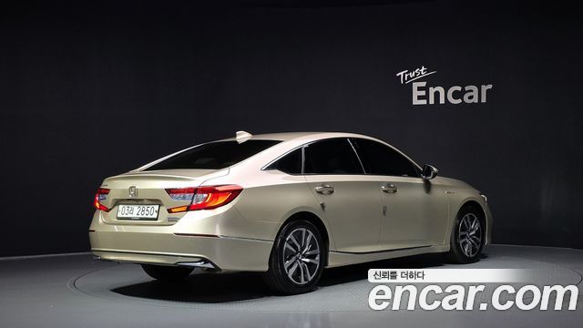 Honda Accord 2019 — photo 2