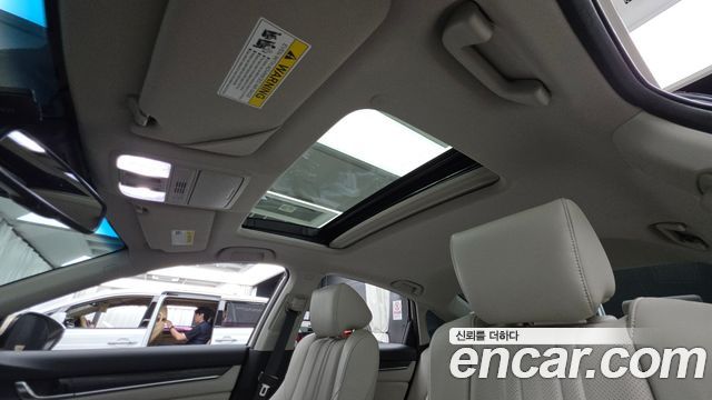 Honda Accord 2019 — photo 18
