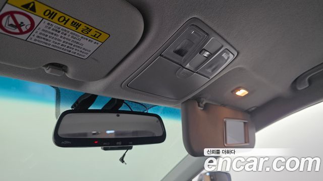 Hyundai AVANTE 2015 — photo 22