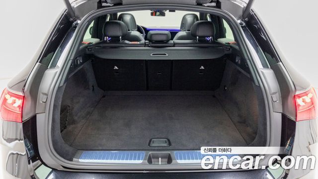 Mercedes-Benz EQE 2024 — photo 11