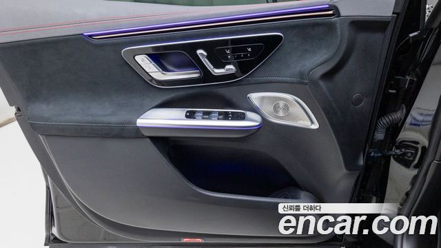 Mercedes-Benz EQE 2024 — photo 15