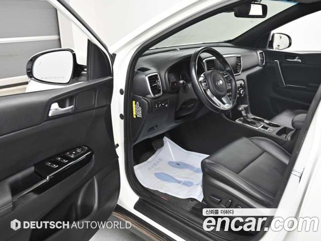 Kia Sportage 2019 — photo 11