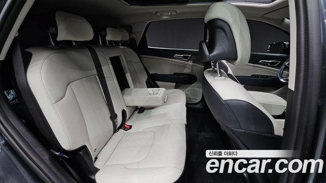 Kia Sportage 2023 — photo 19
