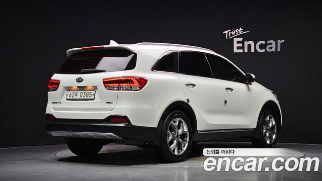 Kia Sorento 2016 — photo 2
