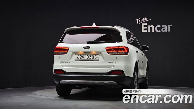 Kia Sorento 2016 — photo 4