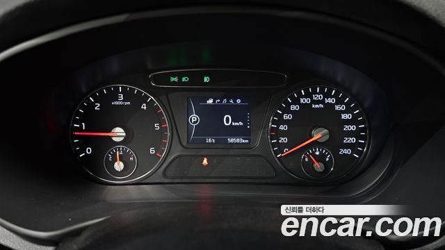 Kia Sorento 2016 — photo 11