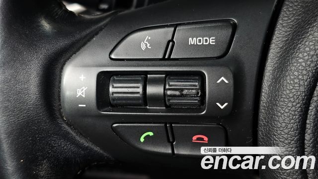 Kia Sorento 2016 — photo 22