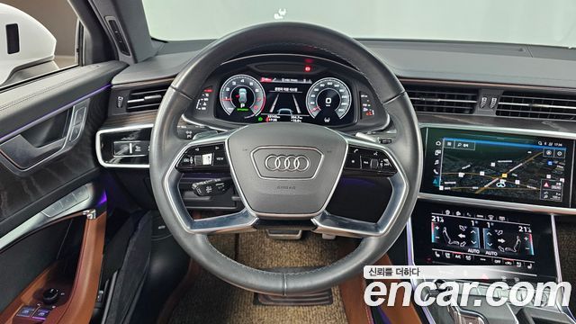 Audi A6 2022 — photo 19