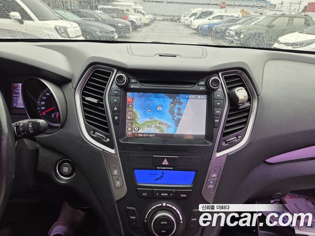 Hyundai Santafe 2014 — photo 11