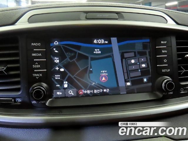 Kia Sorento 2018 — photo 14