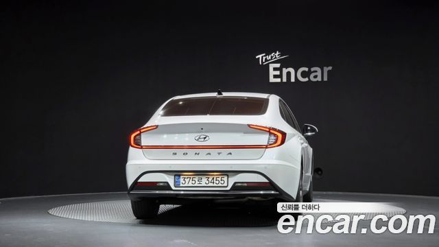 Hyundai Sonata 2021 — photo 4