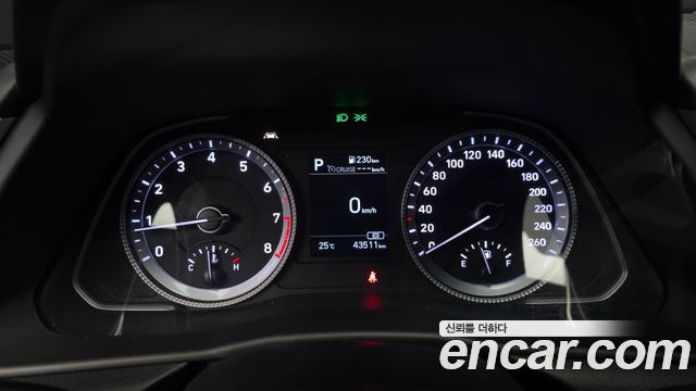 Hyundai Sonata 2021 — photo 11