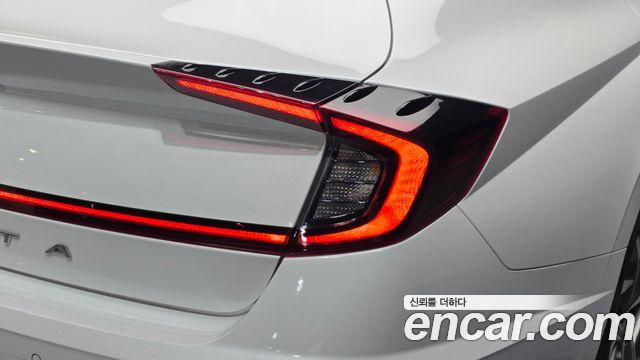 Hyundai Sonata 2021 — photo 9