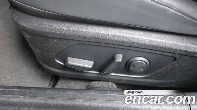 Hyundai Sonata 2021 — photo 31