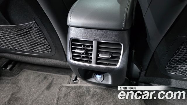 Hyundai Sonata 2021 — photo 34