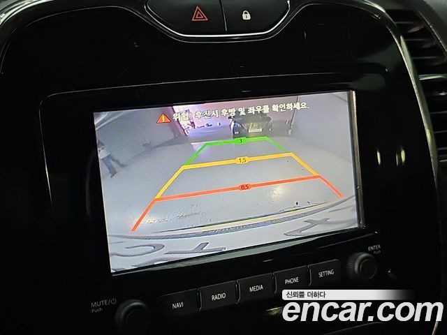 Renault Korea QM3 2015 — photo 15