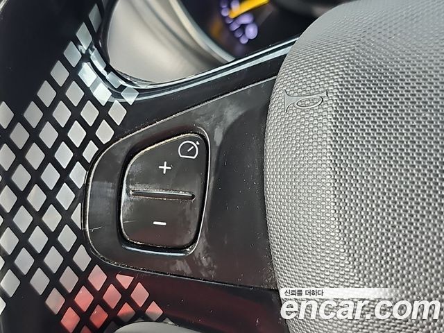 Renault Korea QM3 2015 — photo 16