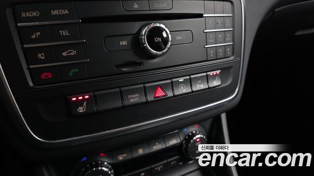 Mercedes-Benz CLA-Class 2016 — photo 18