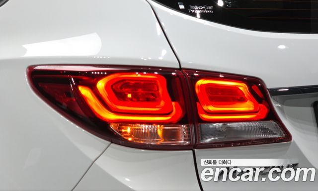 Hyundai Maxcruz 2018 — photo 9