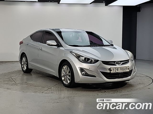 Hyundai AVANTE 2015 — photo 2
