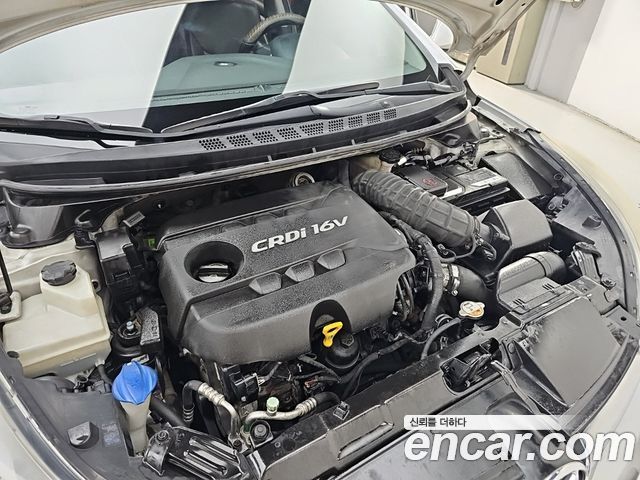 Hyundai AVANTE 2015 — photo 6