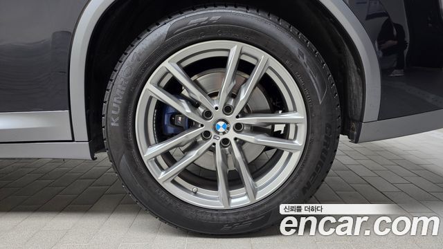 BMW X4 2021 — photo 7