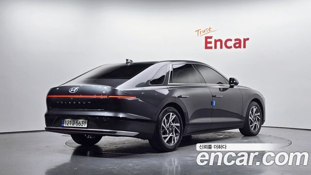Hyundai Grandeur 2023 — photo 2