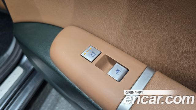 Hyundai Grandeur 2023 — photo 19