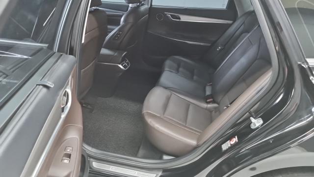 Hyundai Grandeur 2021 — photo 8