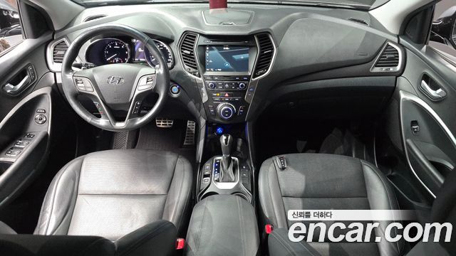 Hyundai Santafe 2018 — photo 10