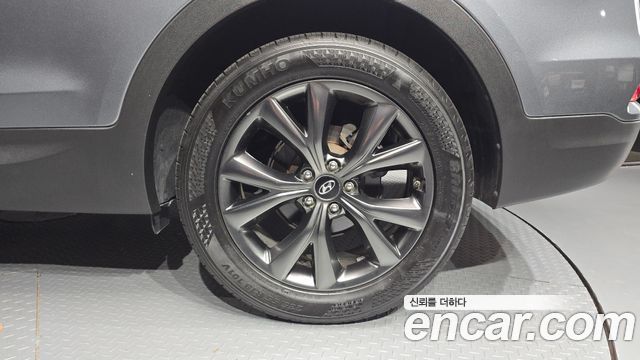 Hyundai Santafe 2018 — photo 7