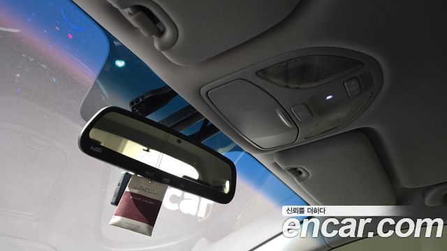 Hyundai Santafe 2018 — photo 27