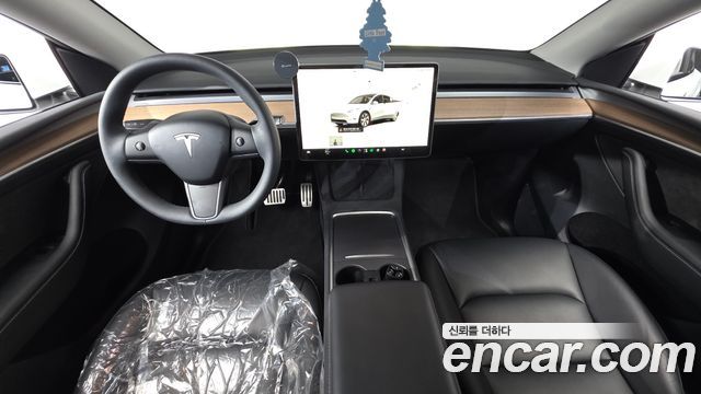 Tesla Model Y 2024 — photo 10