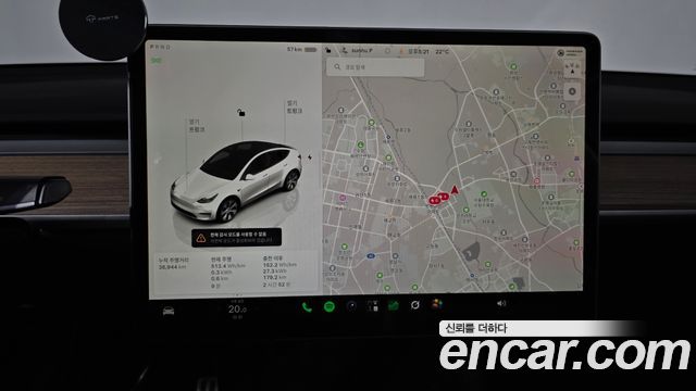 Tesla Model Y 2024 — photo 18