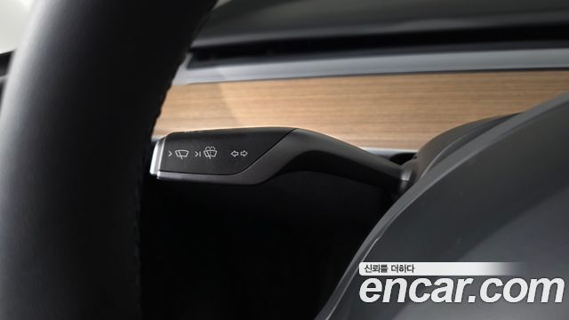 Tesla Model Y 2024 — photo 26
