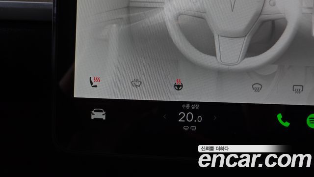 Tesla Model Y 2024 — photo 28