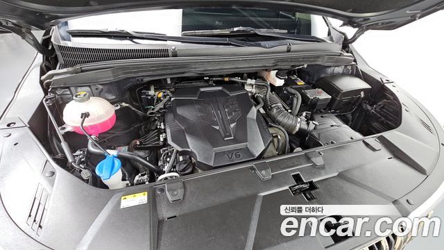 Kia Canival 2023 — photo 6