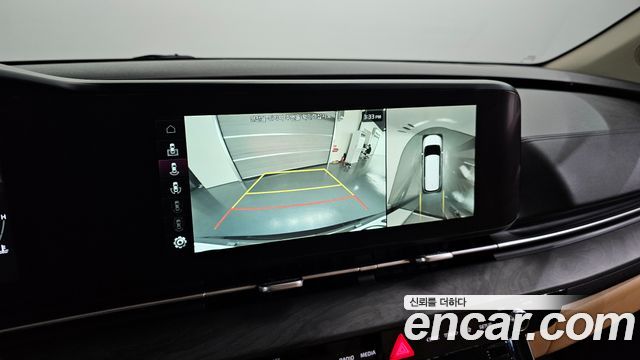 Kia Canival 2023 — photo 23