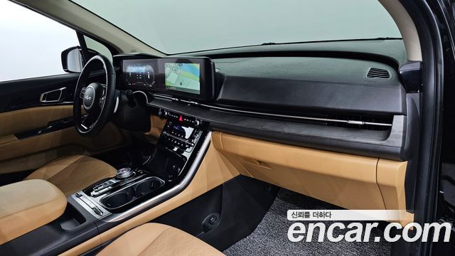 Kia Canival 2023 — photo 30