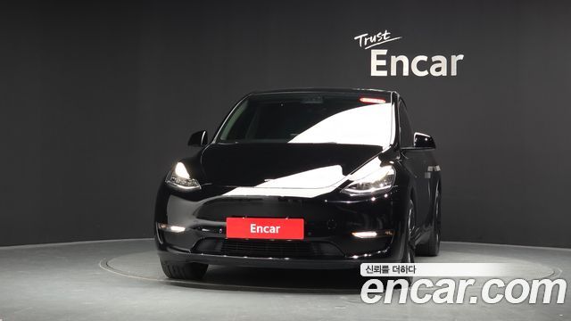 Tesla Model Y 2022 — photo 3