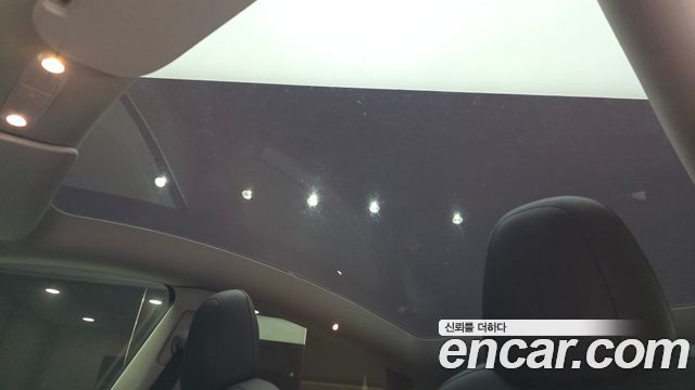 Tesla Model Y 2022 — photo 33