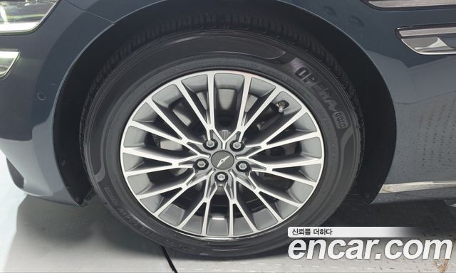 Genesis G80 2022 — photo 5