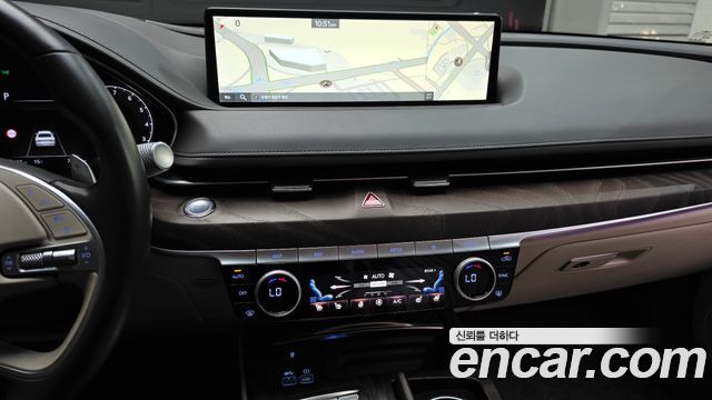 Genesis G80 2022 — photo 19