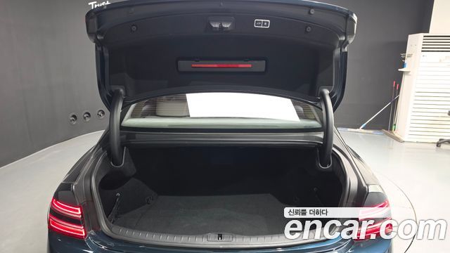 Genesis G80 2022 — photo 26