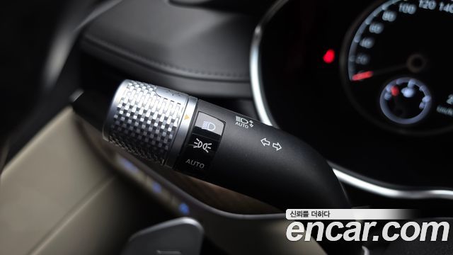 Genesis G80 2022 — photo 34