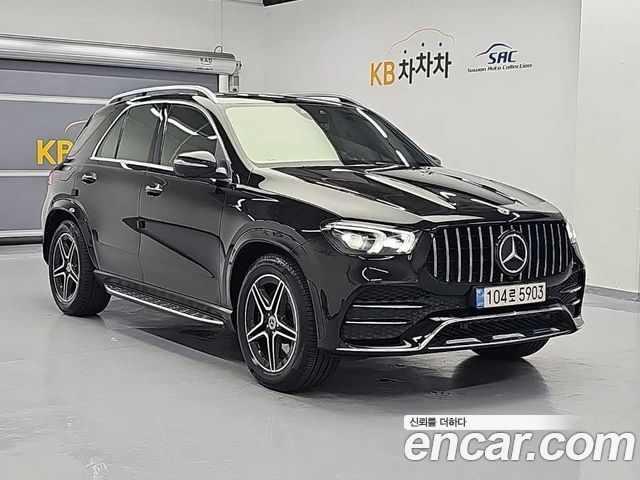 Mercedes-Benz GLE-Class 2020 — photo 4