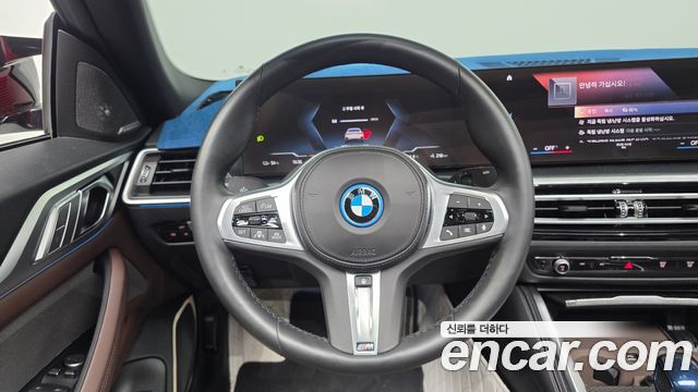 BMW i4 2023 — photo 19