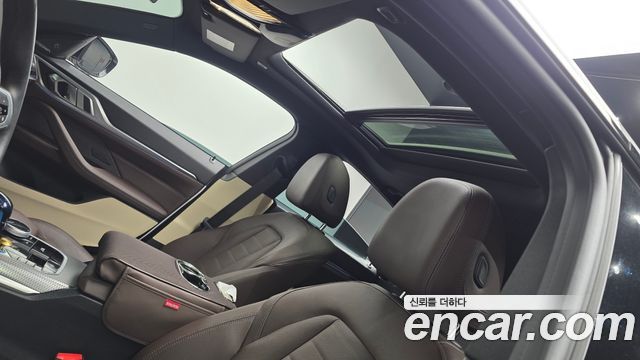 BMW i4 2023 — photo 25