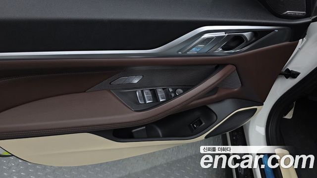 BMW i4 2023 — photo 40