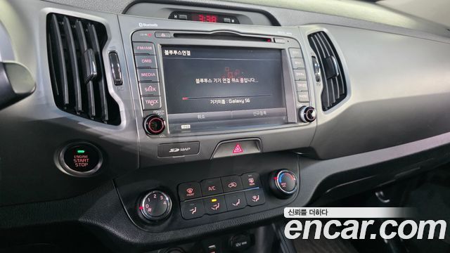 Kia Sportage 2016 — photo 20